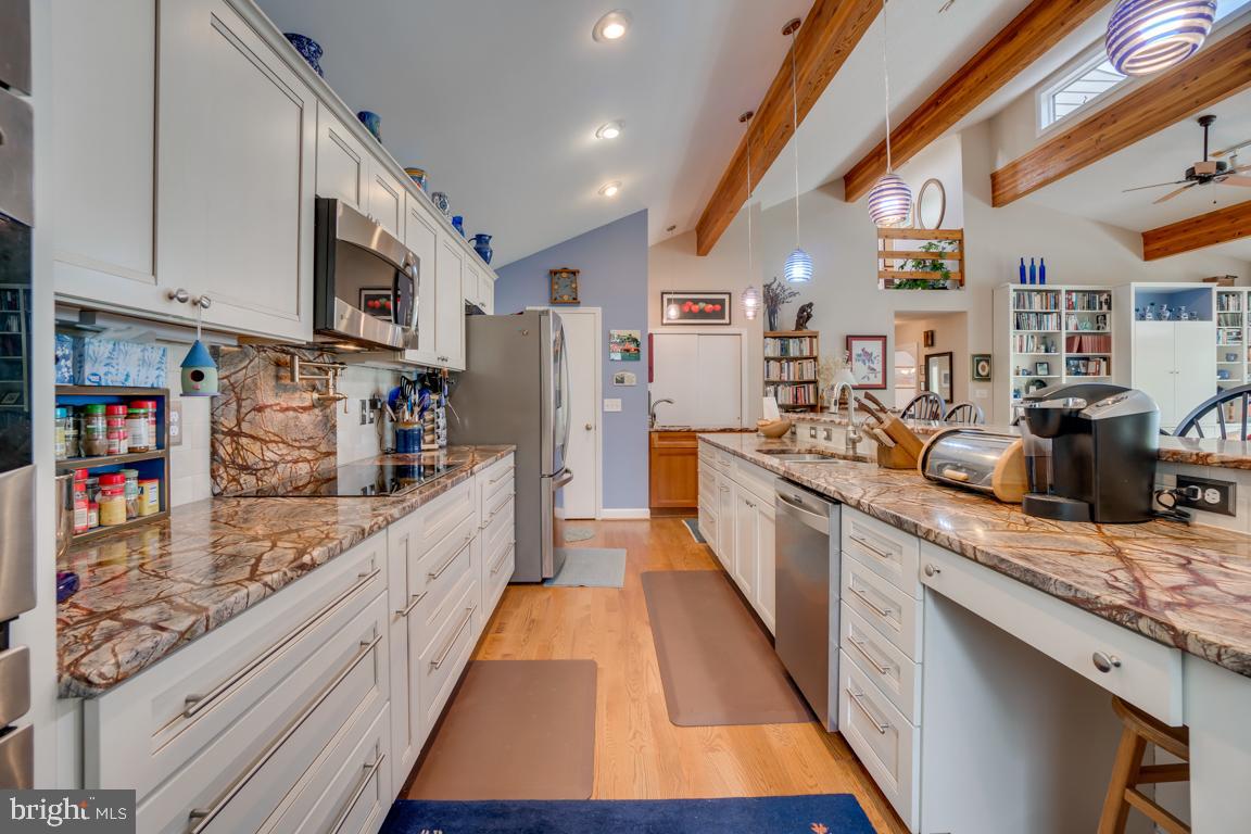 LAKE OF THE WOODS - Residential