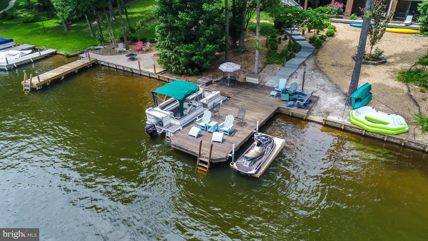 LAKE OF THE WOODS - Residential