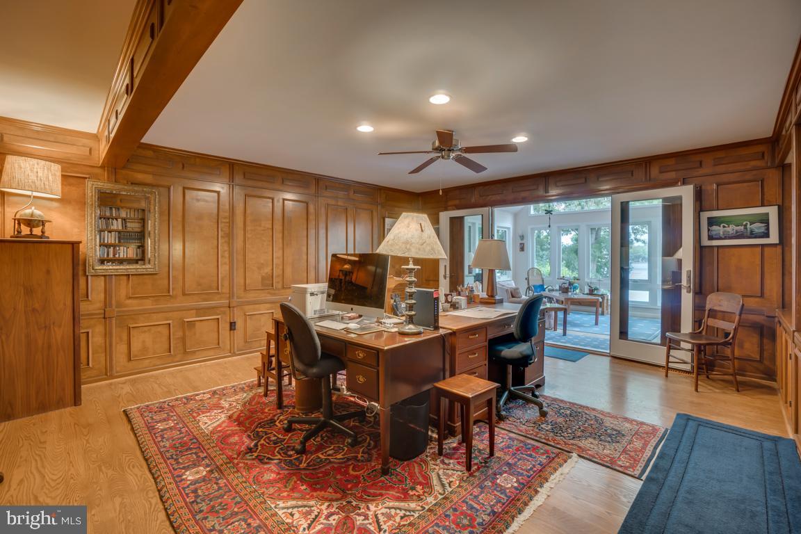 LAKE OF THE WOODS - Residential