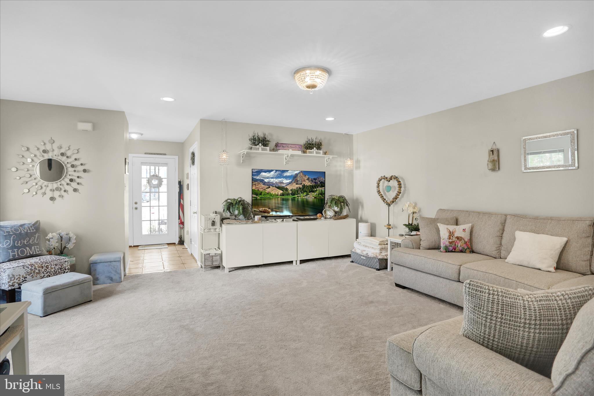 HERITAGE HEIGHTS - Residential