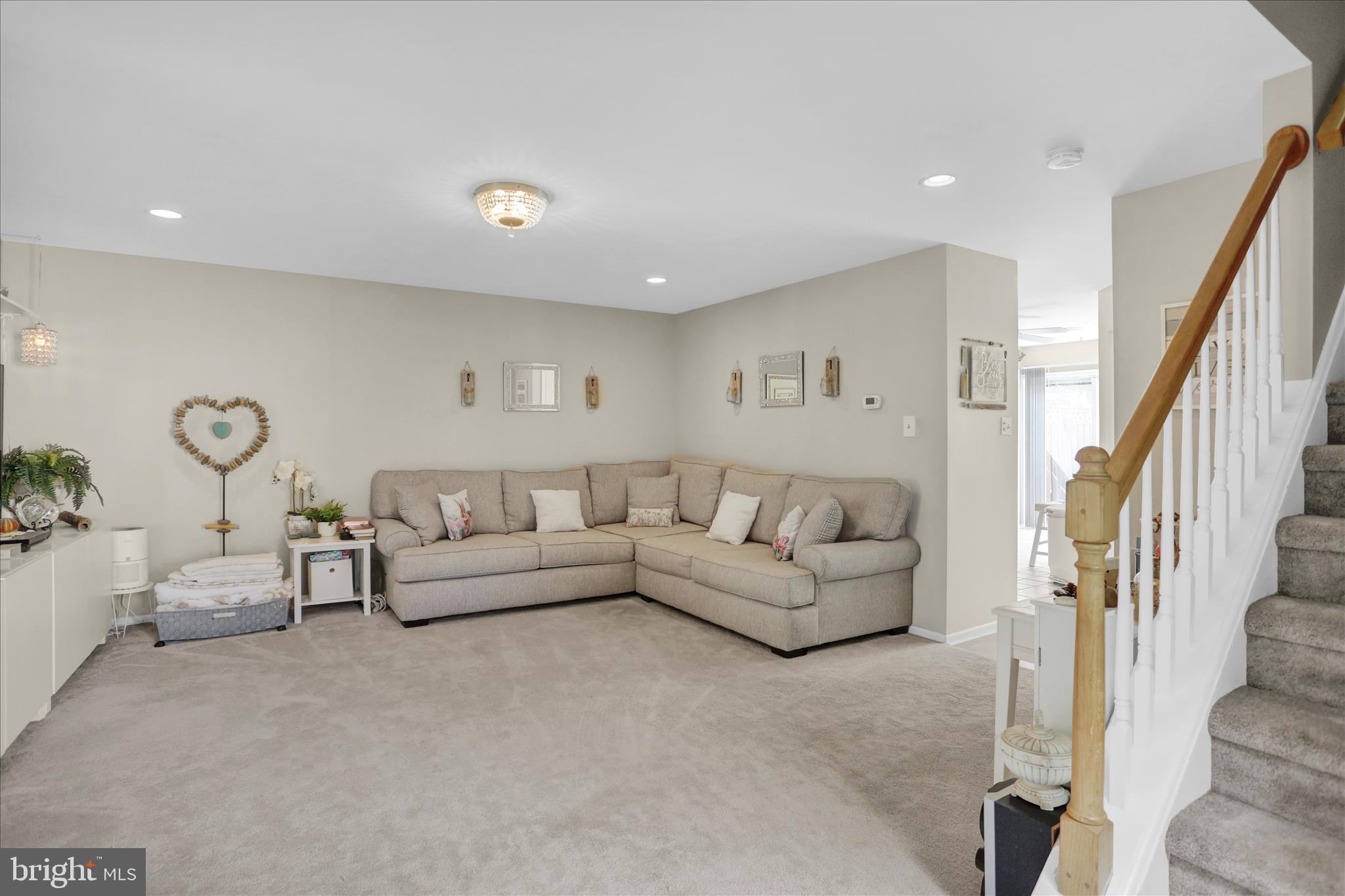 HERITAGE HEIGHTS - Residential