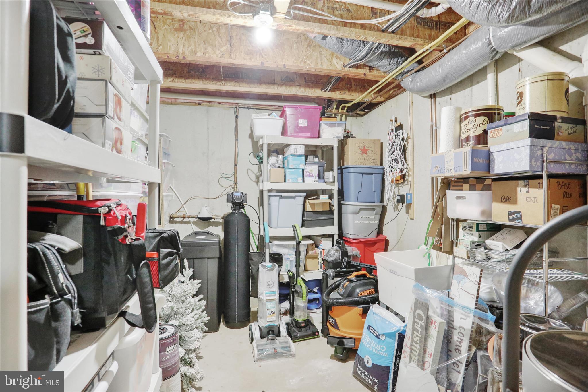 HERITAGE HEIGHTS - Residential