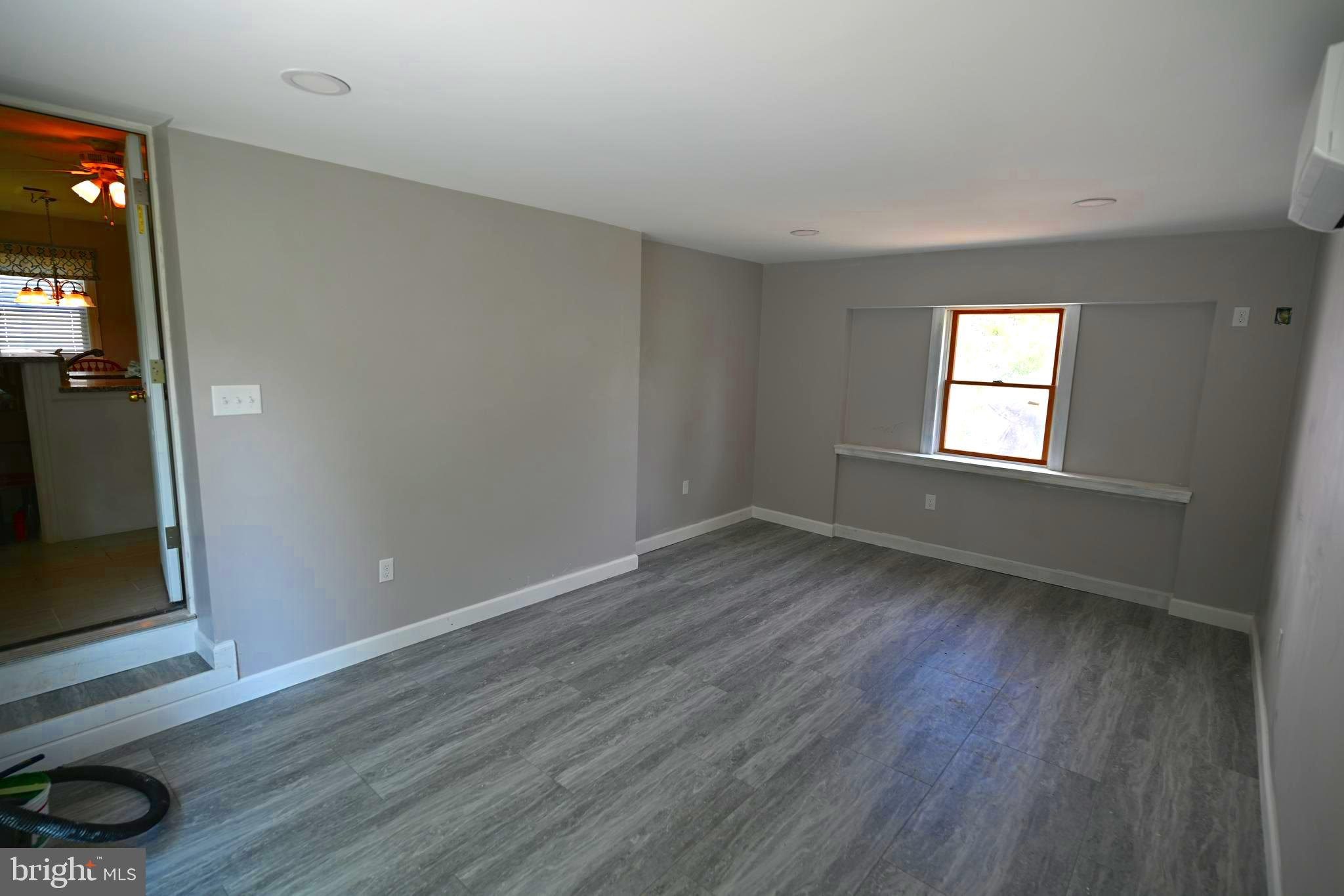 ELKTON HEIGHTS - Residential