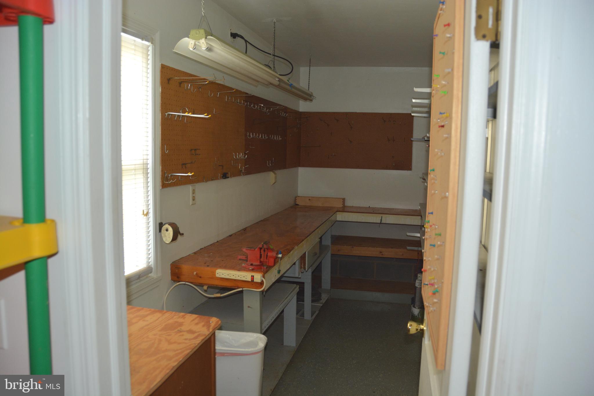 TEETS MILLER LAND - Residential