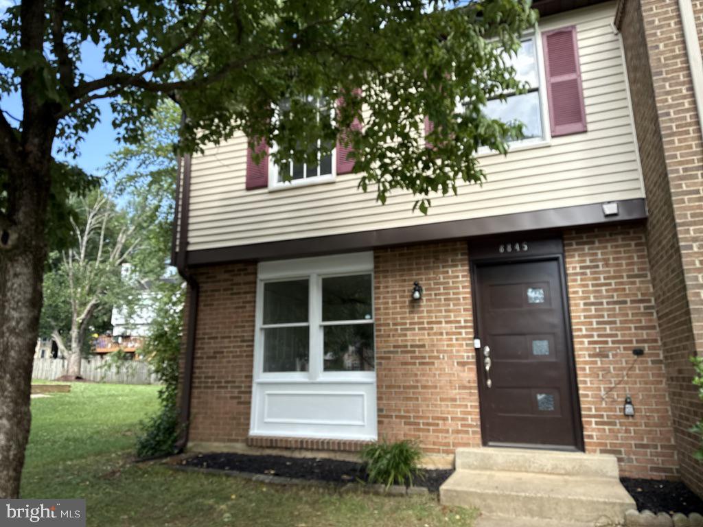 8845 CROSS COUNTRY PLACE