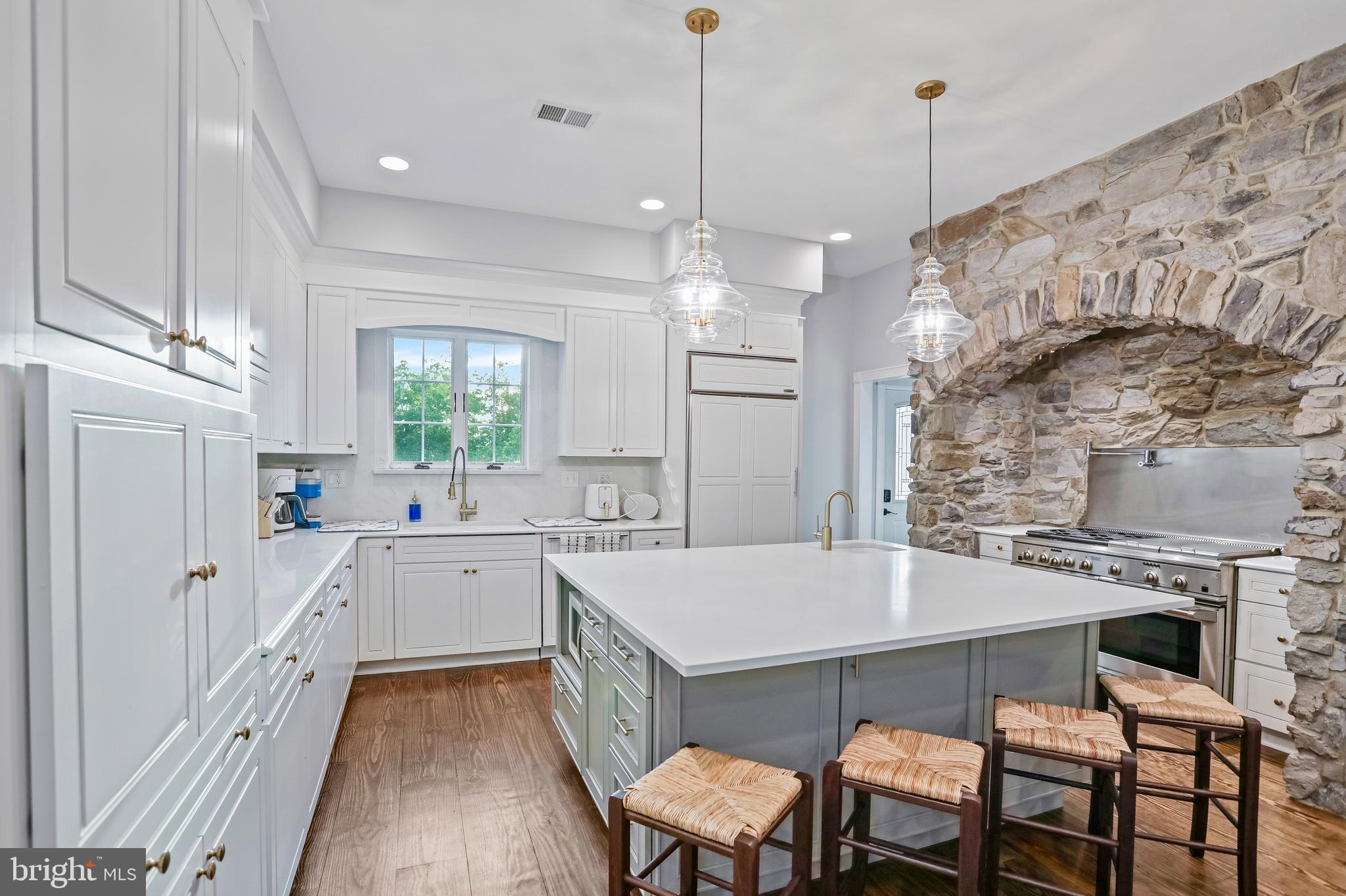 HUNTING RIDGE FOREST - Residential