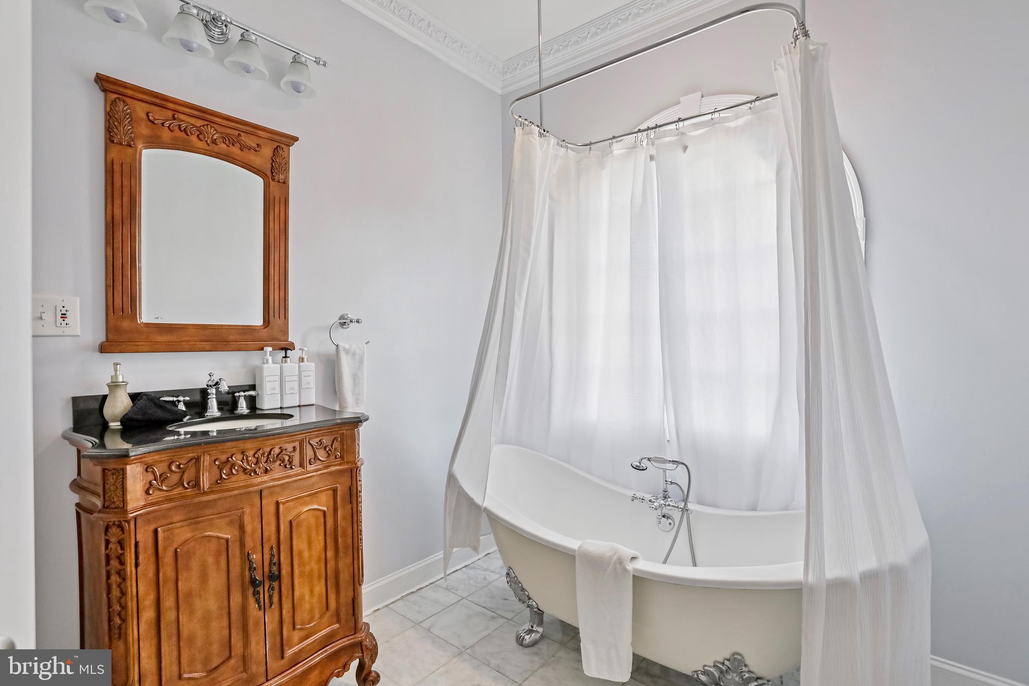 HUNTING RIDGE FOREST - Residential