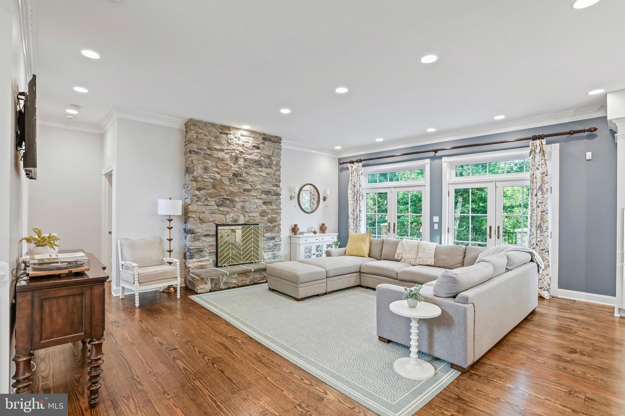 HUNTING RIDGE FOREST - Residential