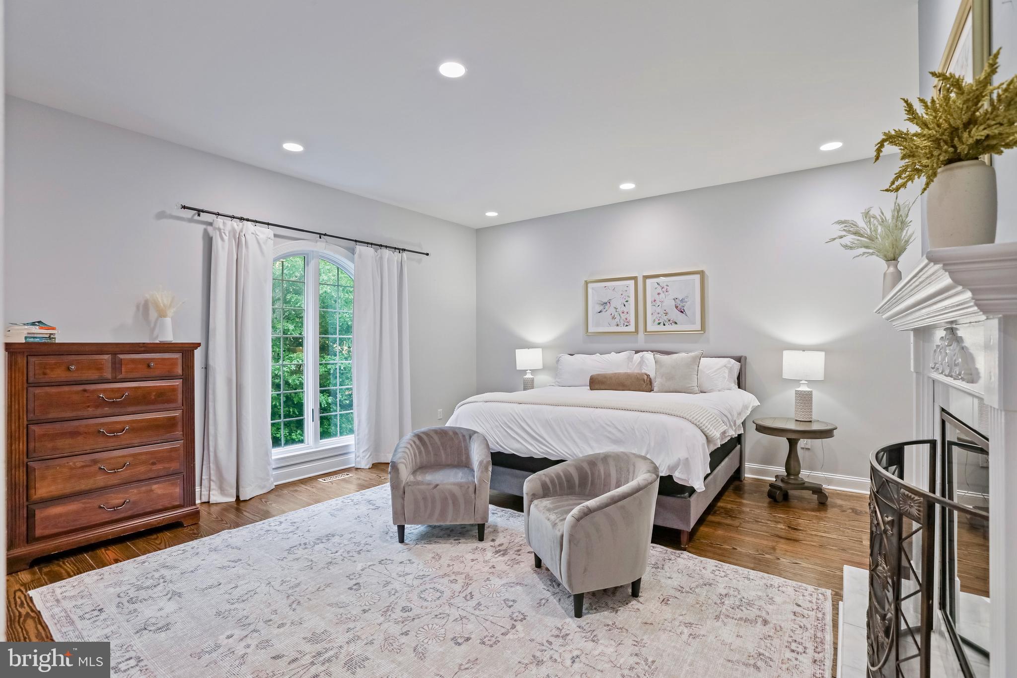 HUNTING RIDGE FOREST - Residential