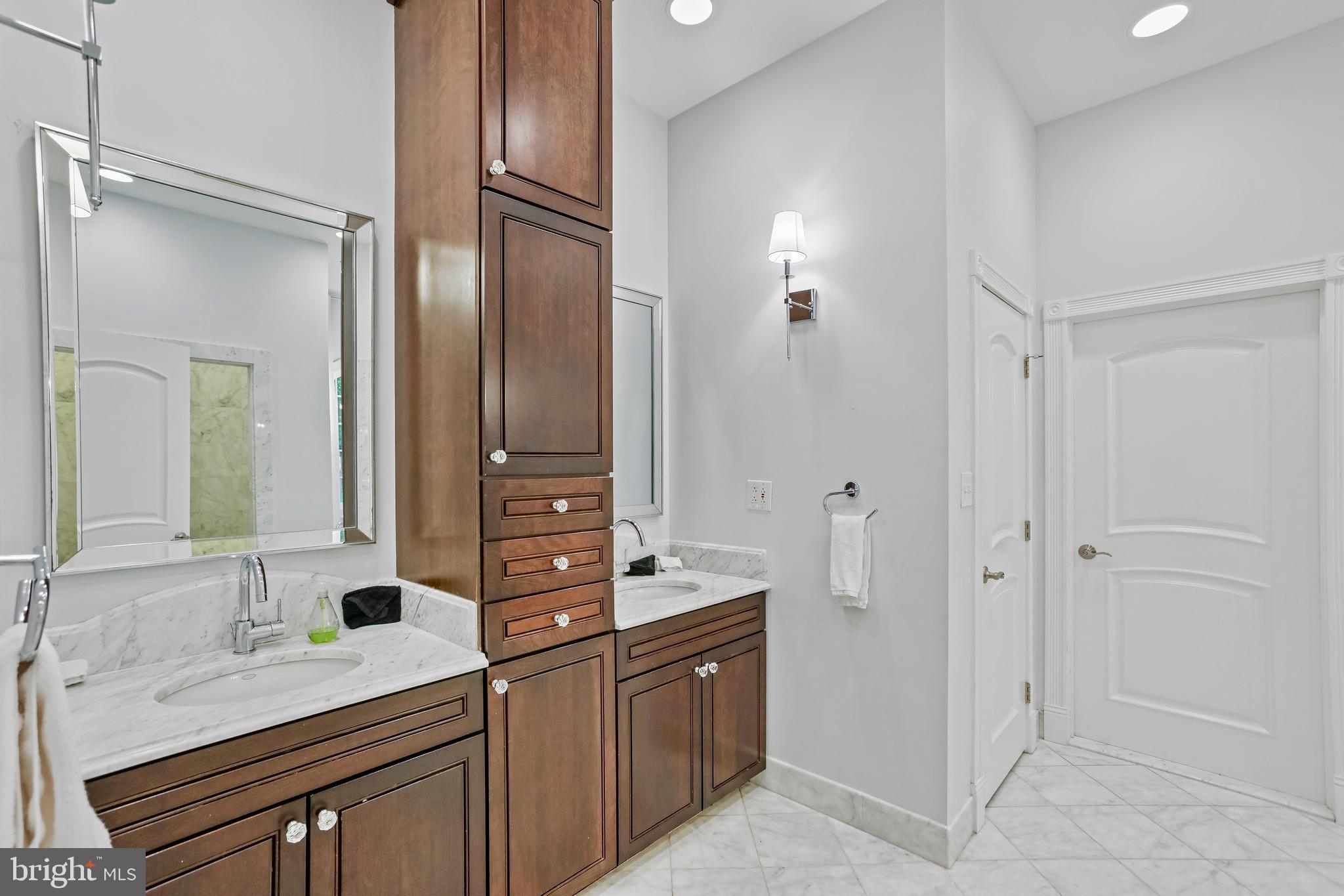 HUNTING RIDGE FOREST - Residential