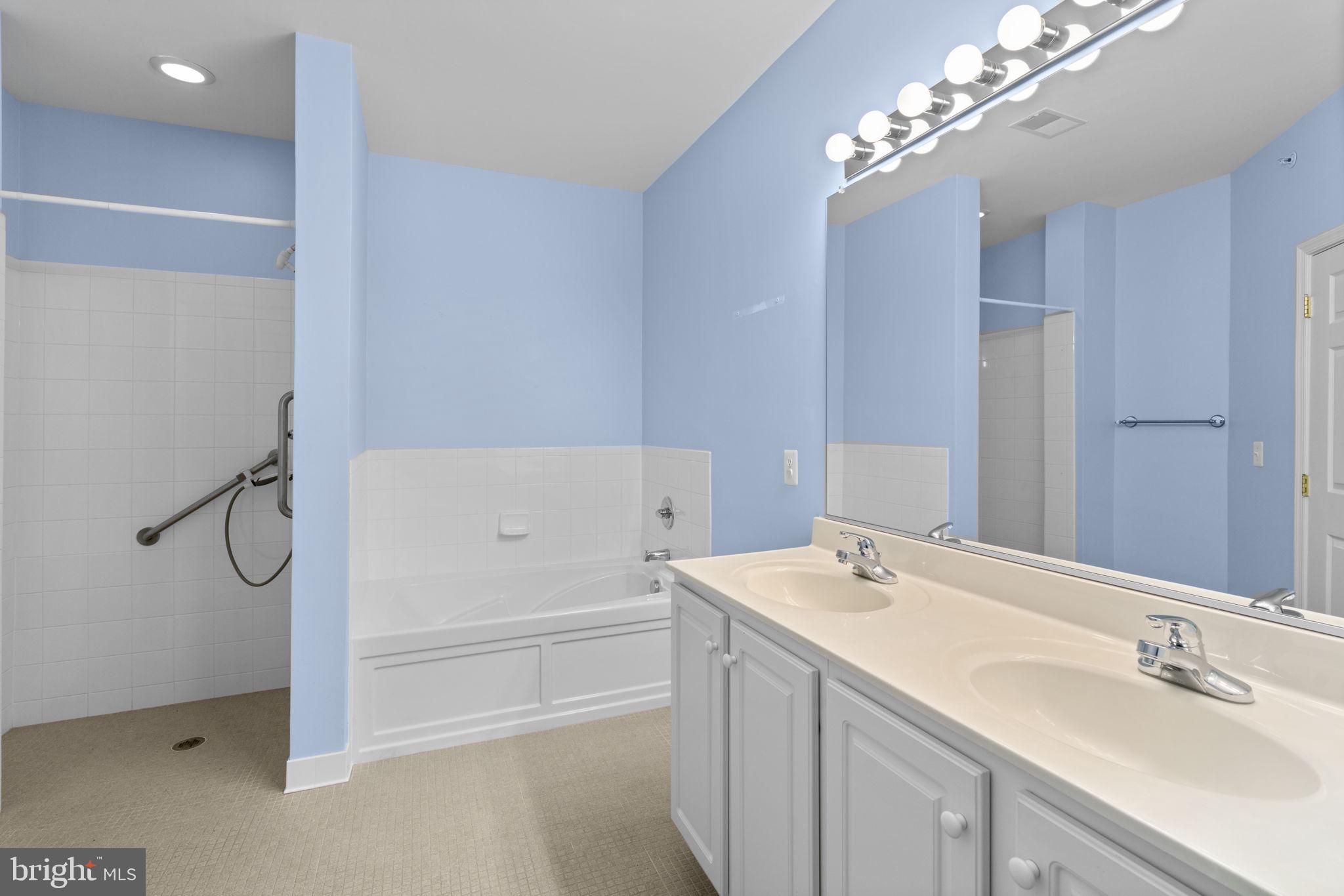 ENCLAVE AT ELLICOTT HILLS - Residential
