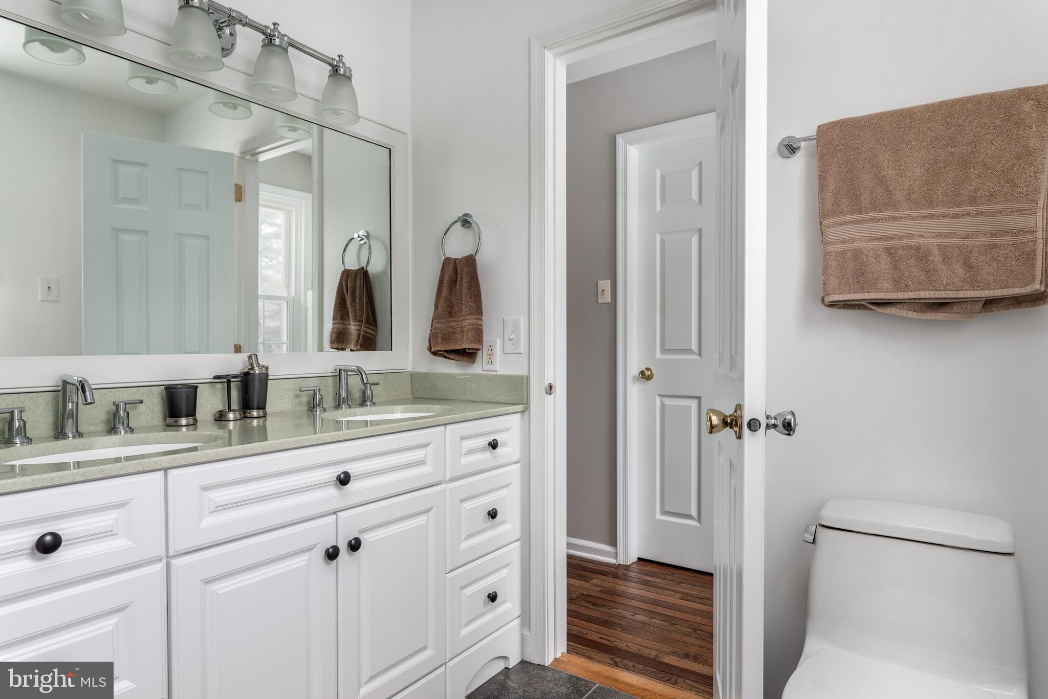 VALLEY CREEK FARM - Residential