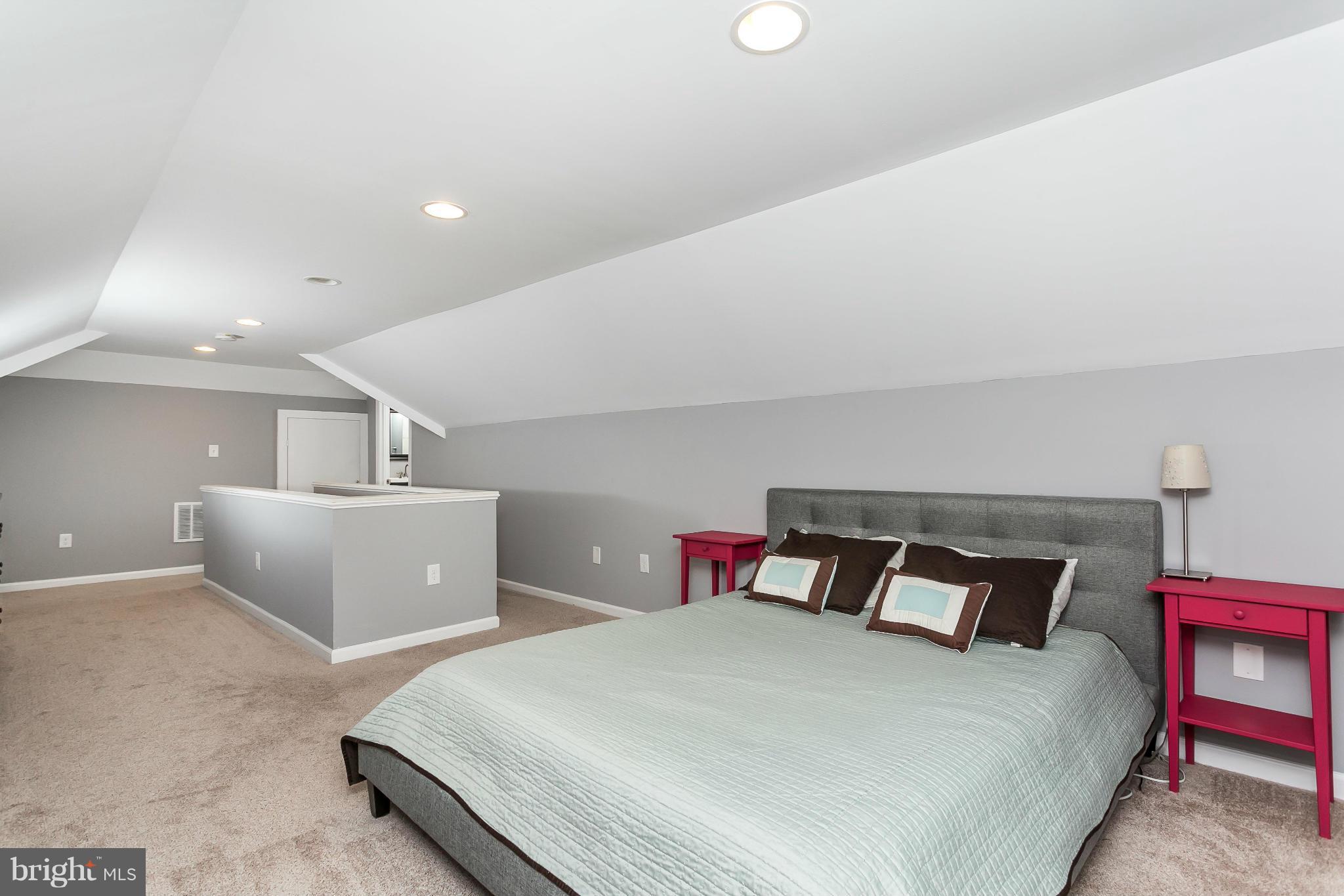 HAMILTON HEIGHTS - Residential