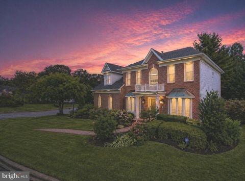 Photo of 47314 Vista Court, STERLING, VA 20165 (MLS # VALO2124192)