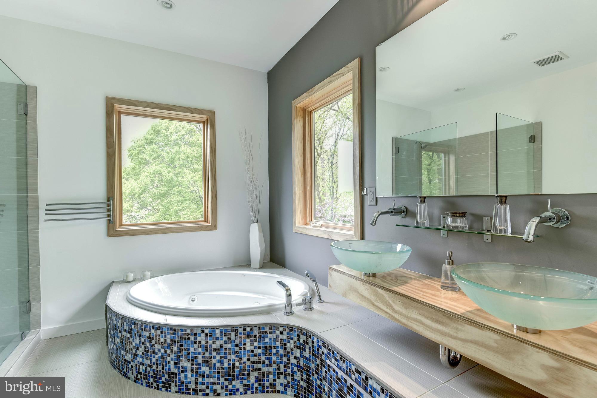 BURNING TREE VALLEY - Residential