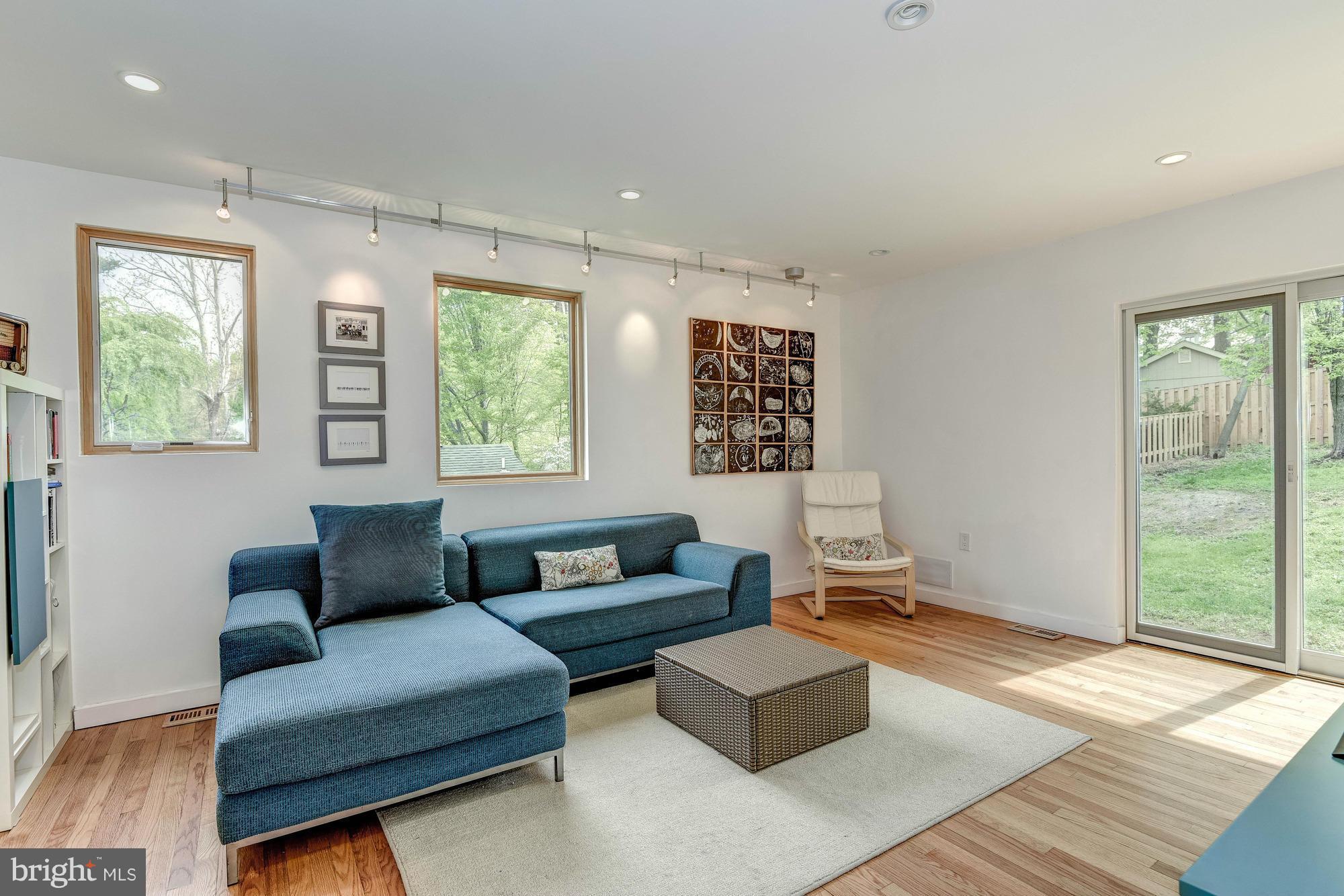 BURNING TREE VALLEY - Residential