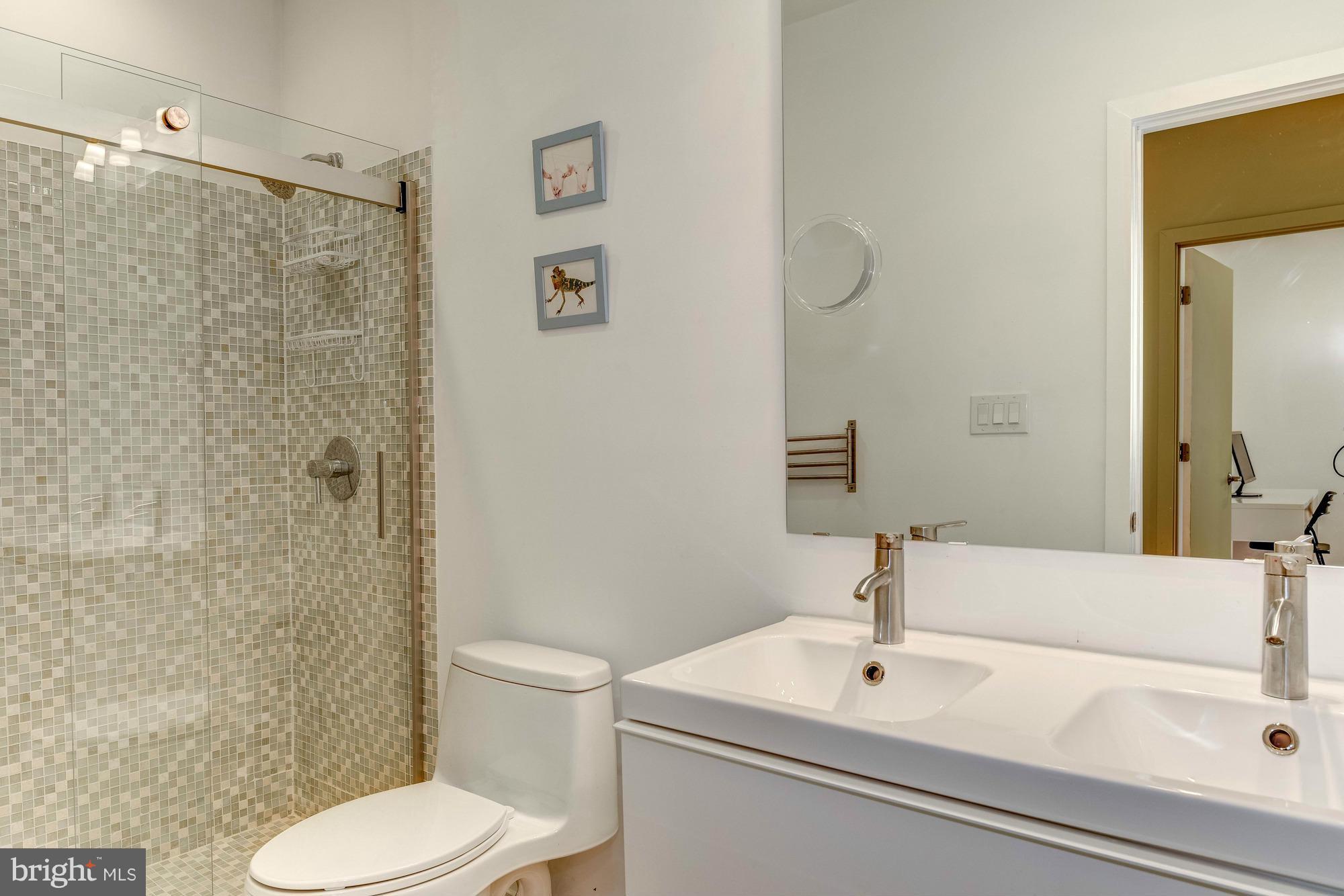 BURNING TREE VALLEY - Residential