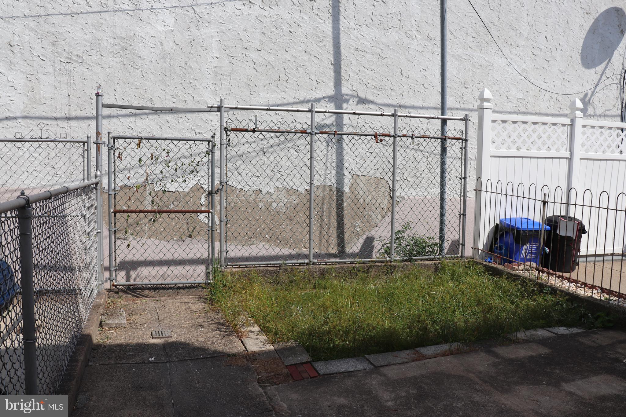 PORT RICHMOND - Residential