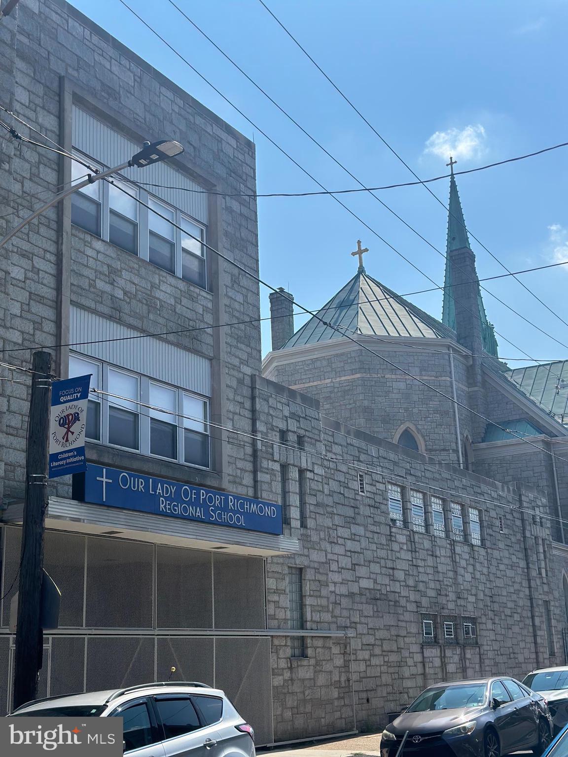 PORT RICHMOND - Residential