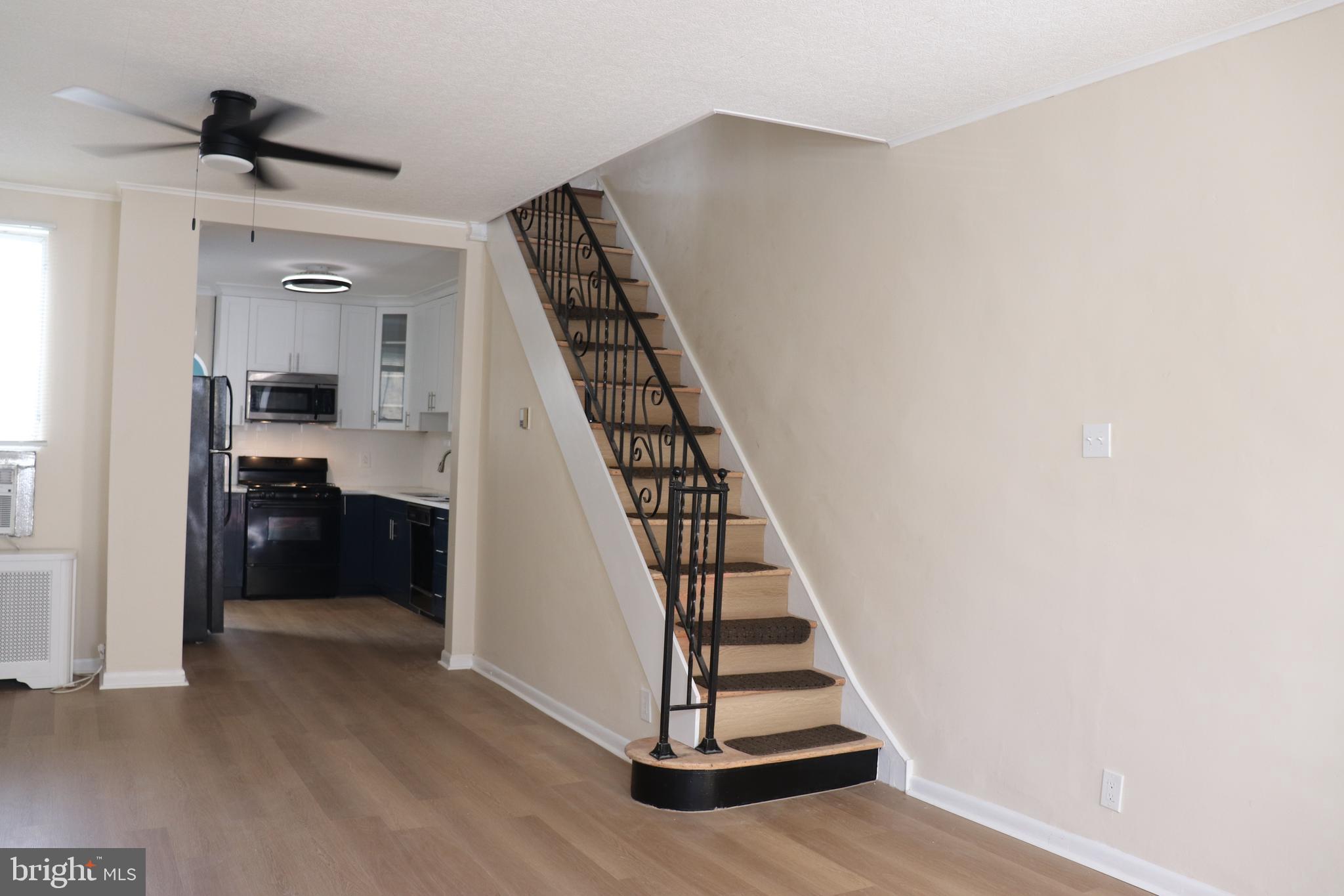 PORT RICHMOND - Residential