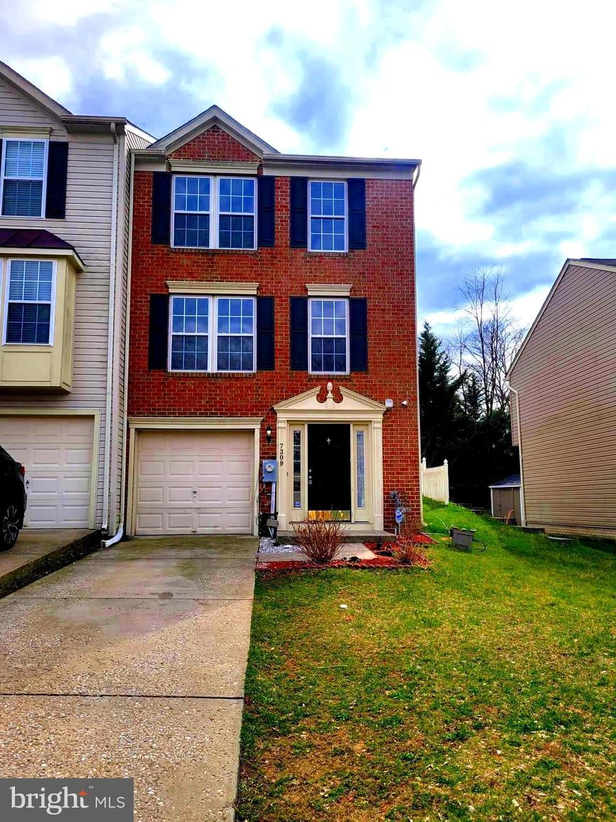 Rarely available Brick Front, end unit in granite woods community! 3 bedroom, 2.5 baths and a finished basement. Excellent condition, just bring in your toothbrush, freshly painted.  Common area with huge yard space and tot lot. Very open floor plan, contemporary style. huge deck for entertaining with walk down steps to backyard. 1 car garage and private driveway, ample of street parking.