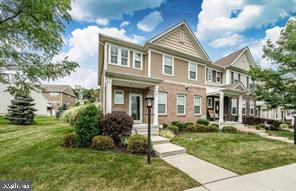 Townhouse For Rent - 720 Sun Valley Court<br/> Chester County, CHESTER SPRINGS, PA 19425