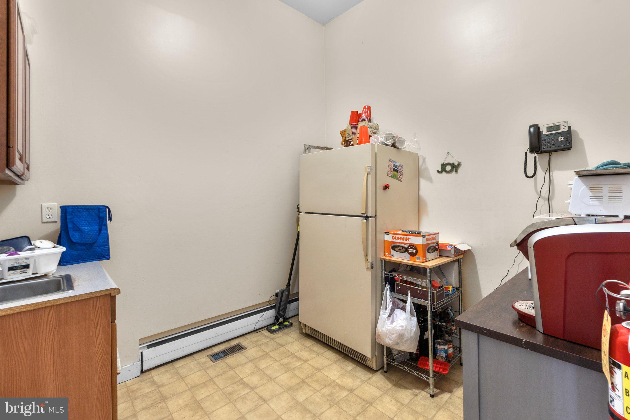 DOWNTOWN WESTMINSTER - Commercial Sale