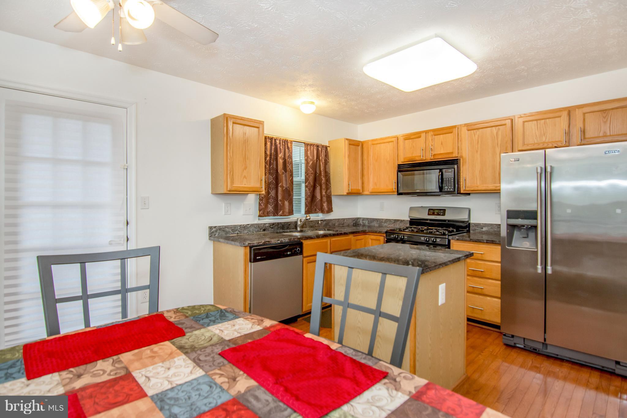 RUSSETT - Residential