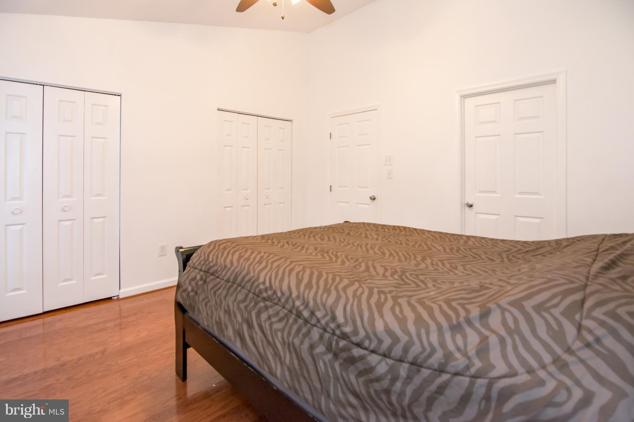 RUSSETT - Residential