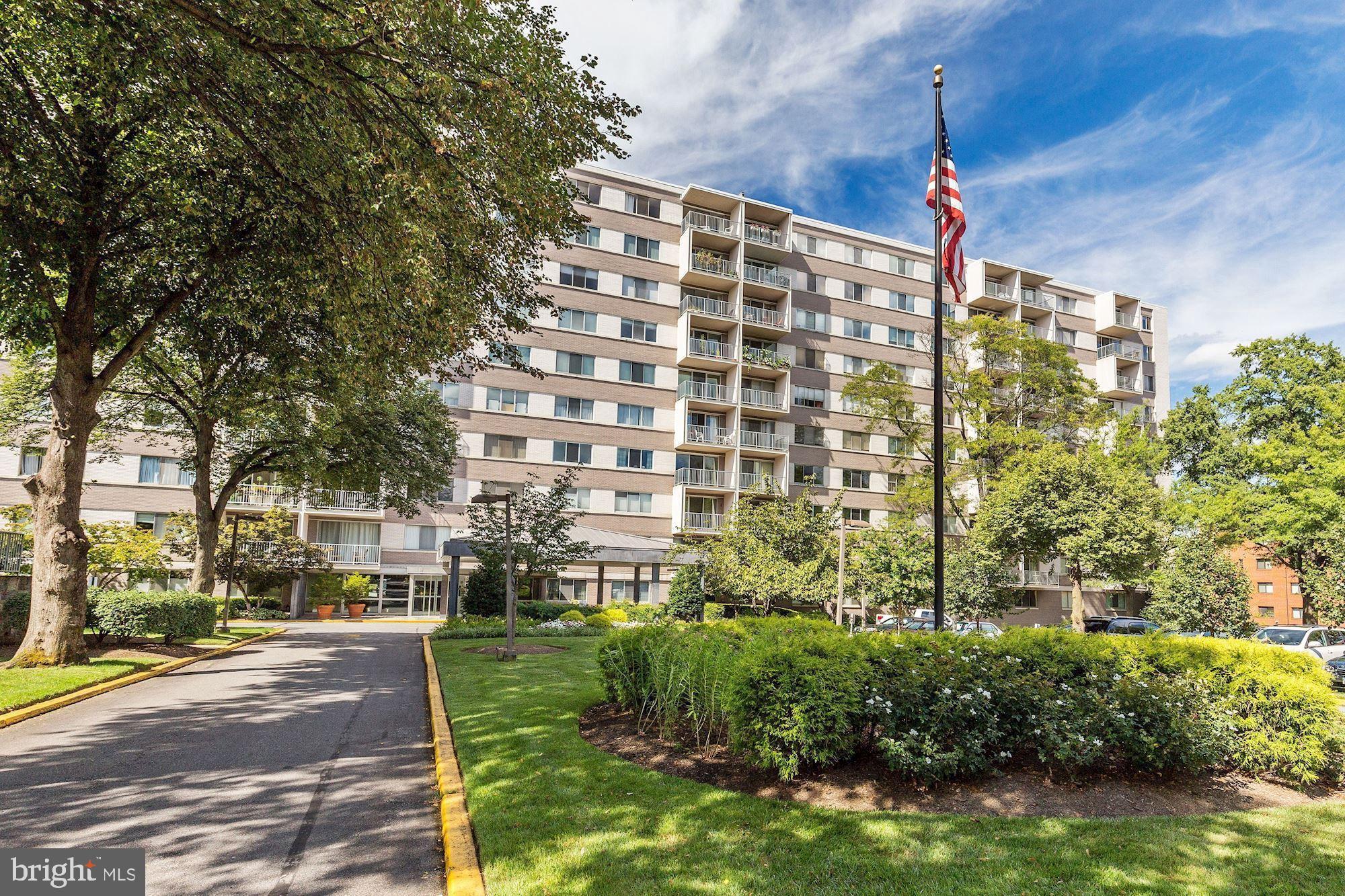 WHITEHALL - Residential