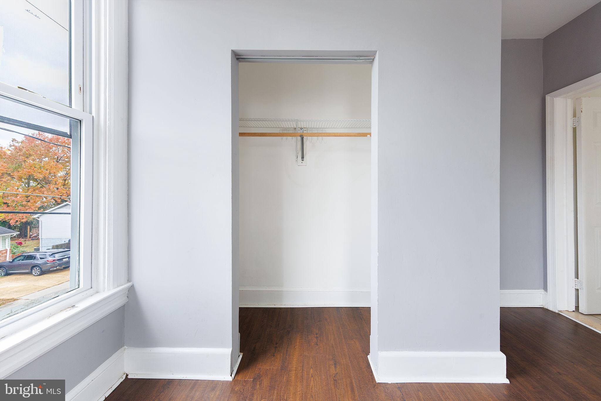 WHITE HOUSE HEIGHTS - Residential