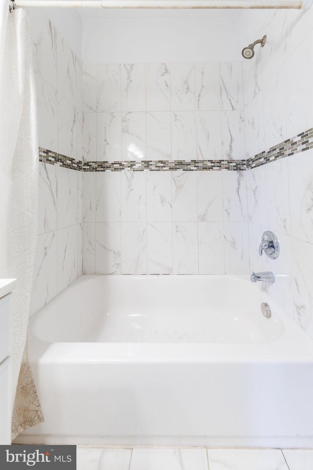 WHITE HOUSE HEIGHTS - Residential