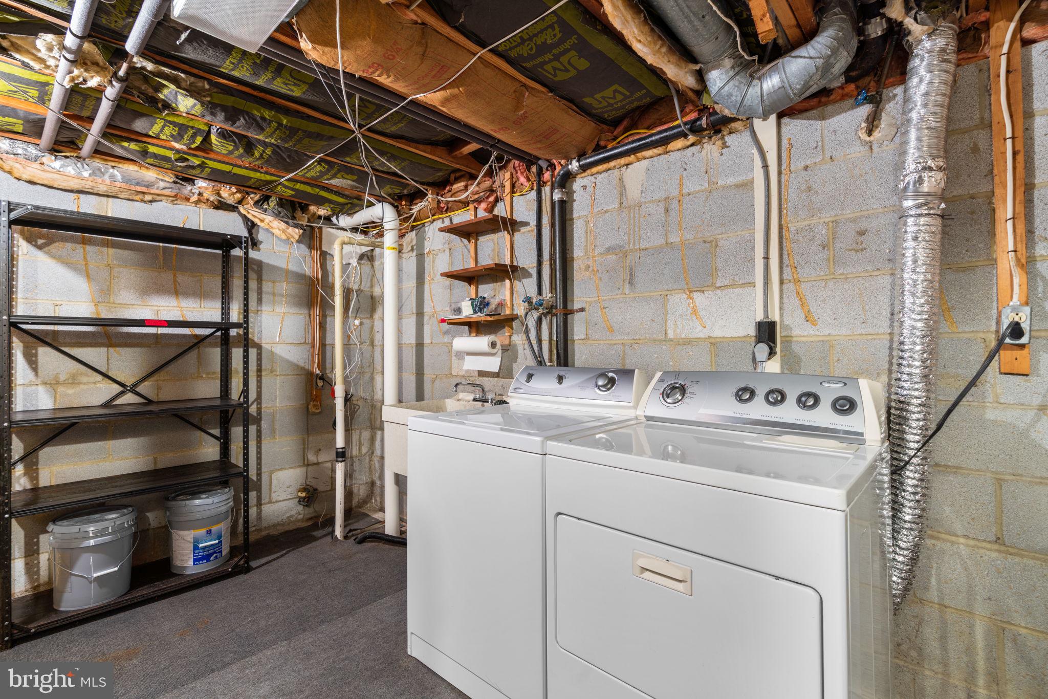 OWEN BROWN WOODS - Residential