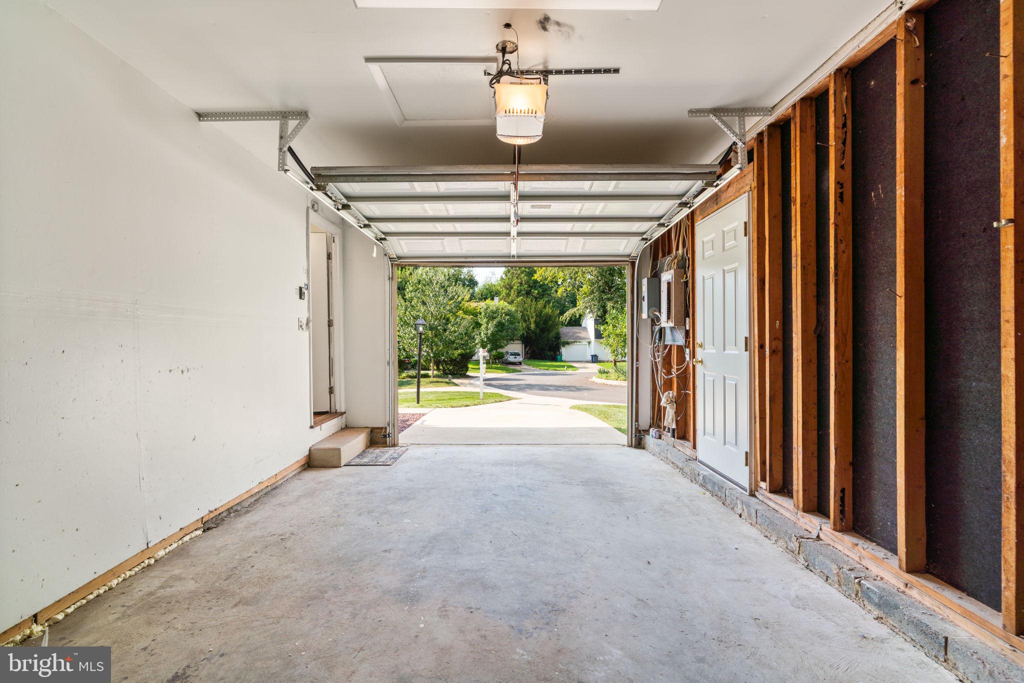 OWEN BROWN WOODS - Residential