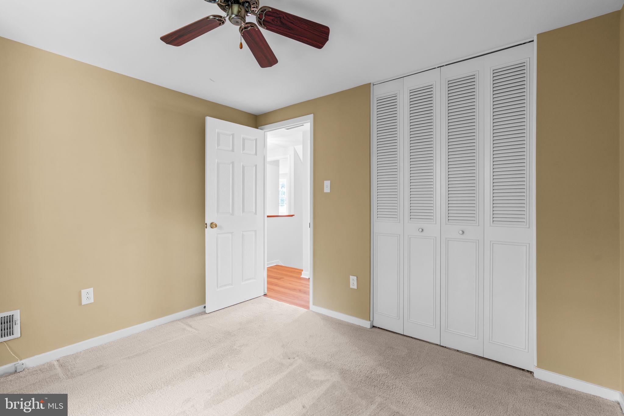 OWEN BROWN WOODS - Residential