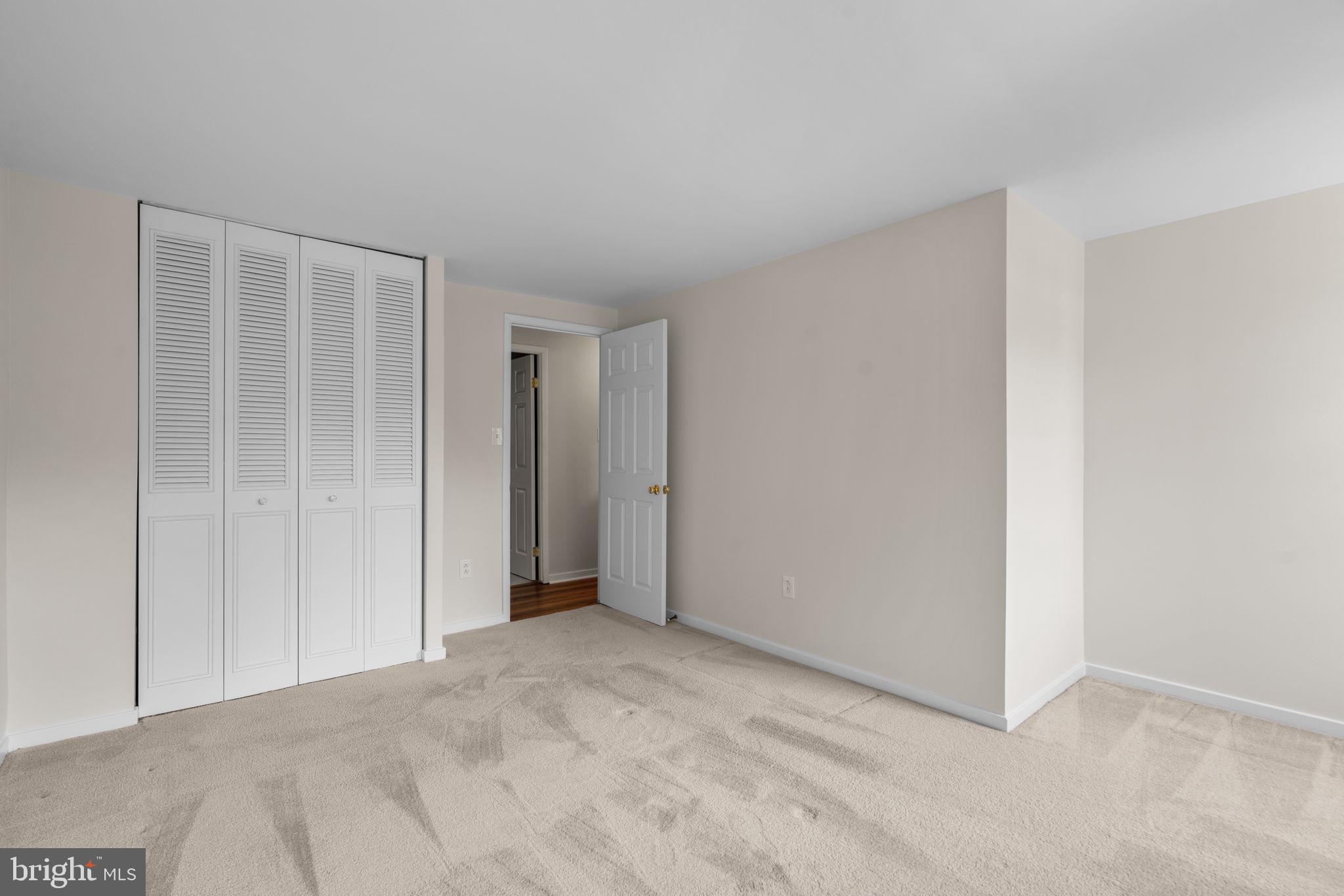 OWEN BROWN WOODS - Residential