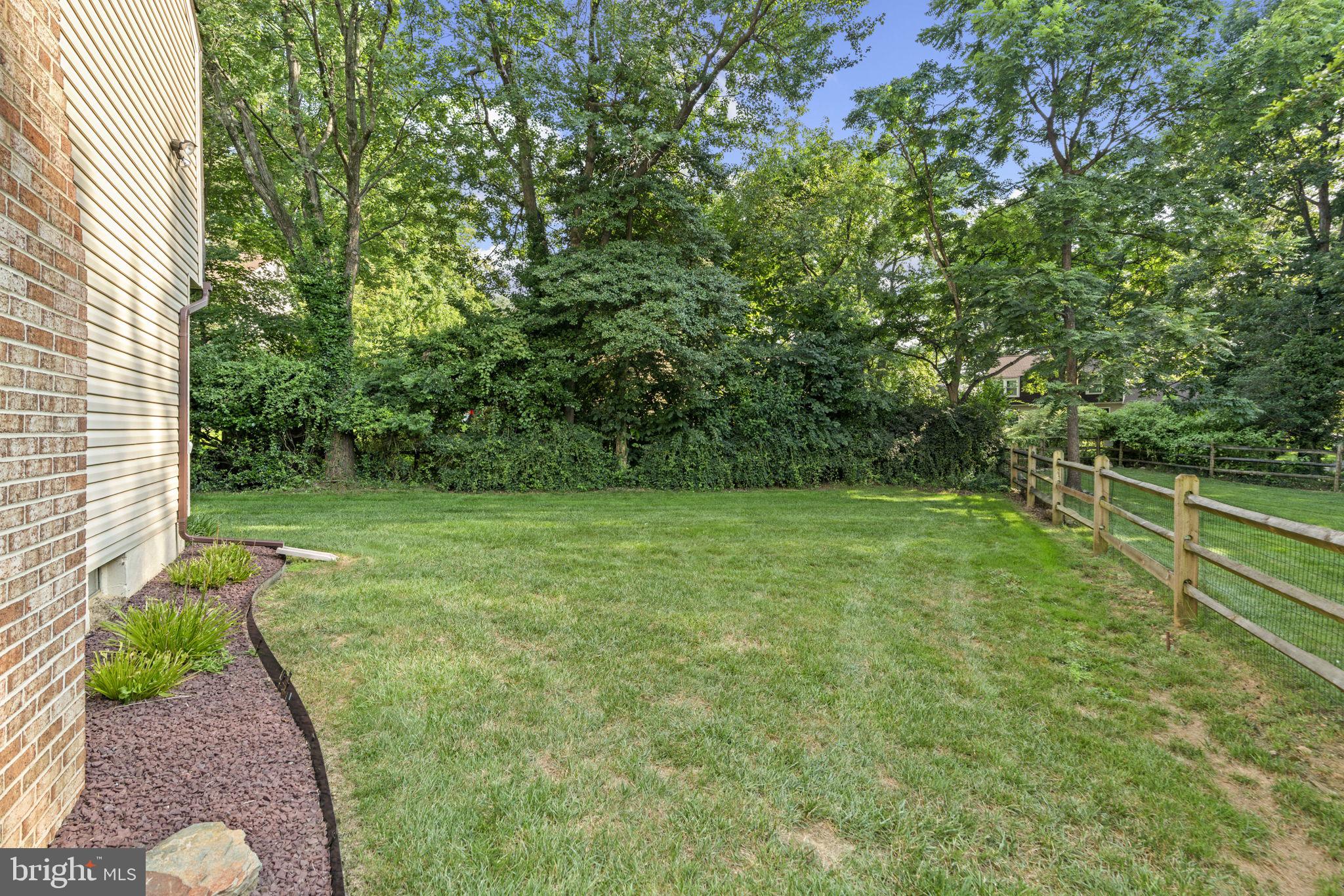 OWEN BROWN WOODS - Residential