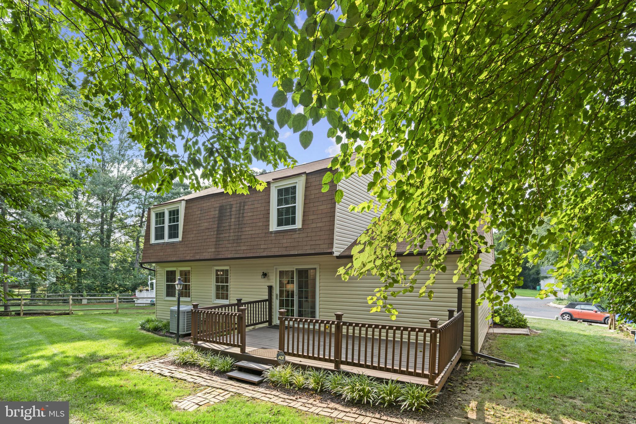 OWEN BROWN WOODS - Residential