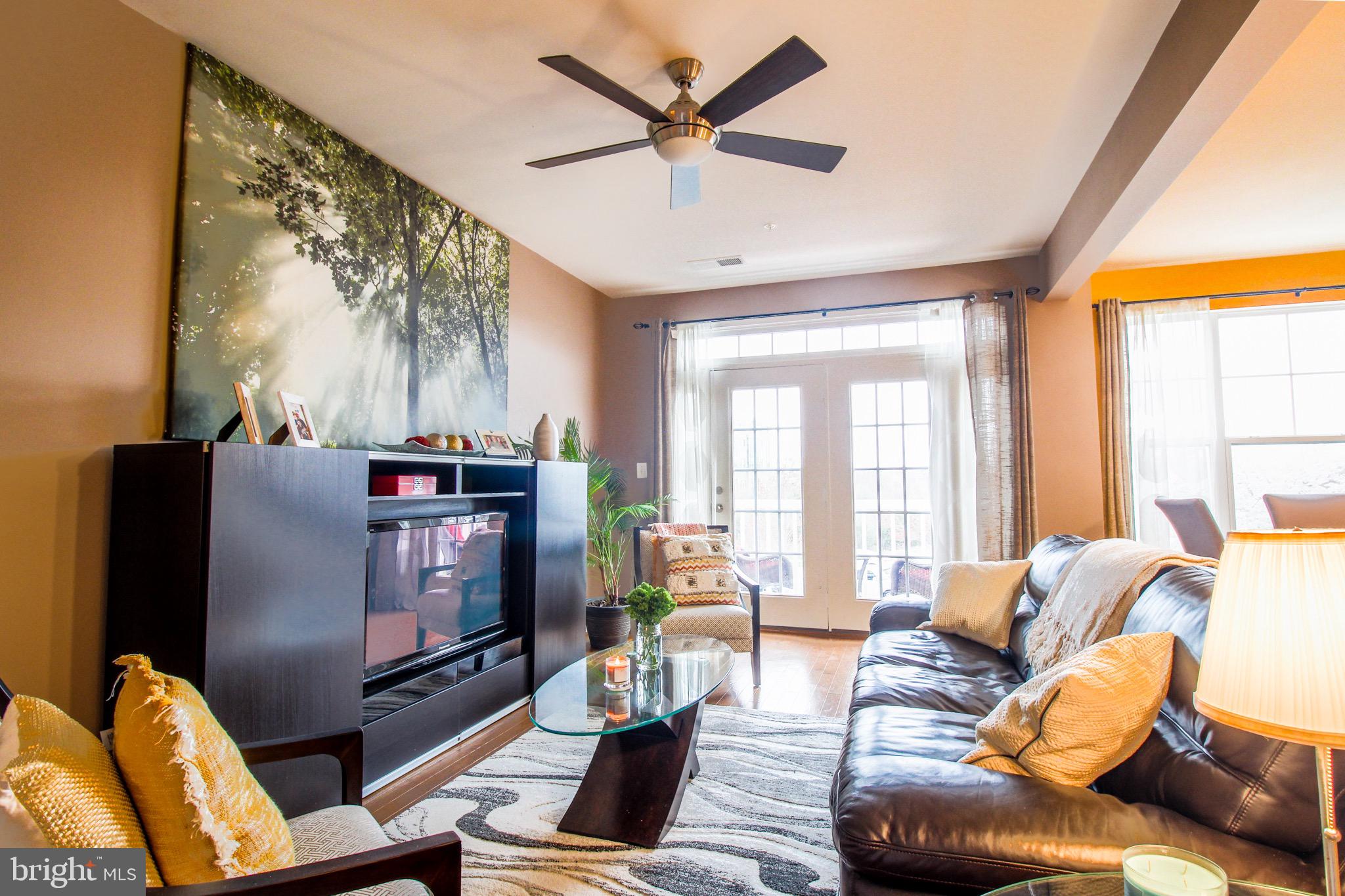 STONE RIDGE - Residential