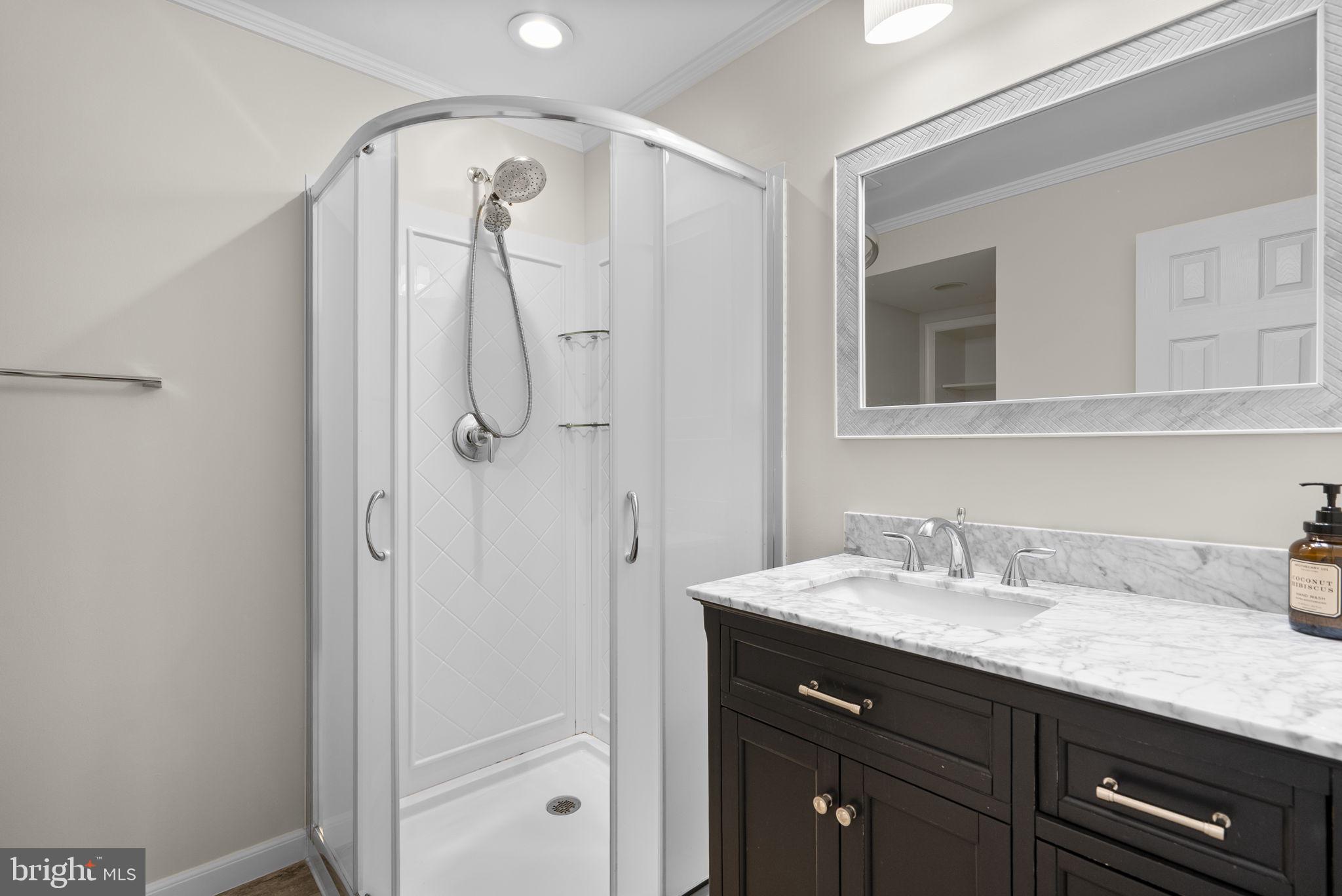 FLINTS GROVE - Residential