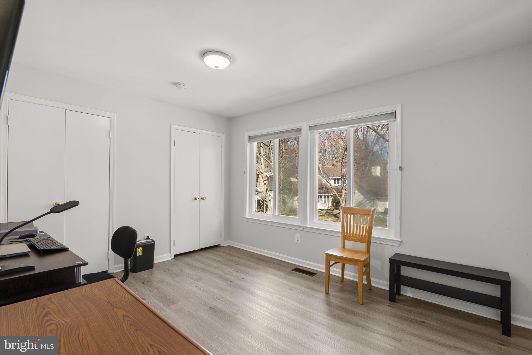 FLINTS GROVE - Residential