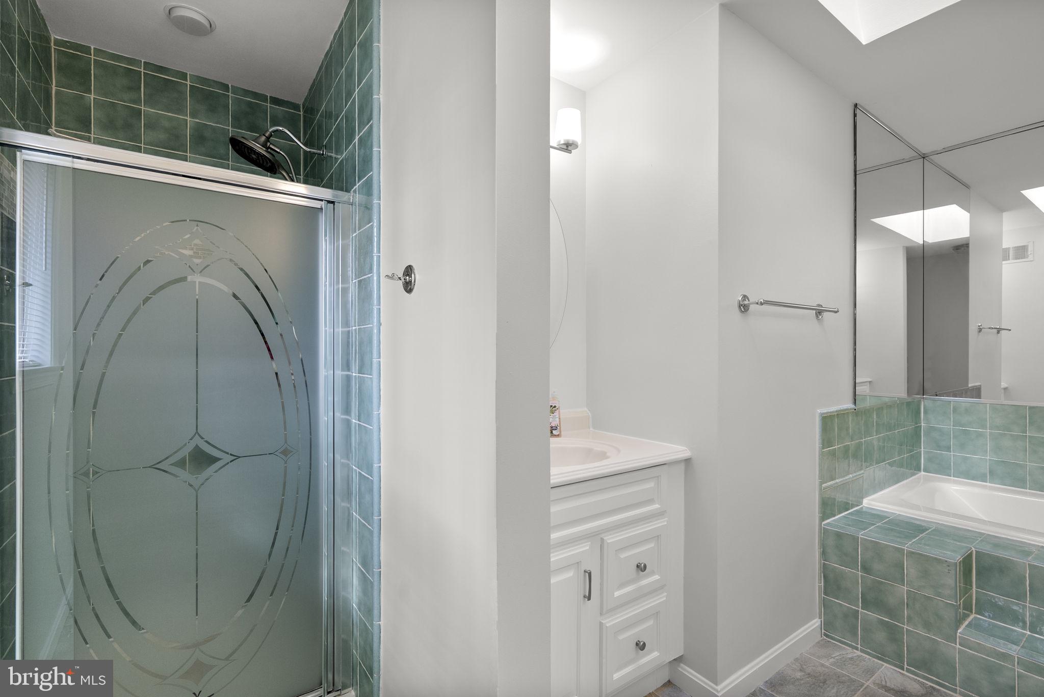 FLINTS GROVE - Residential