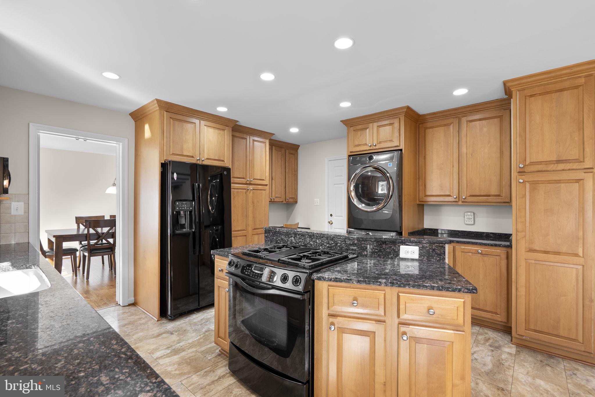 FLINTS GROVE - Residential