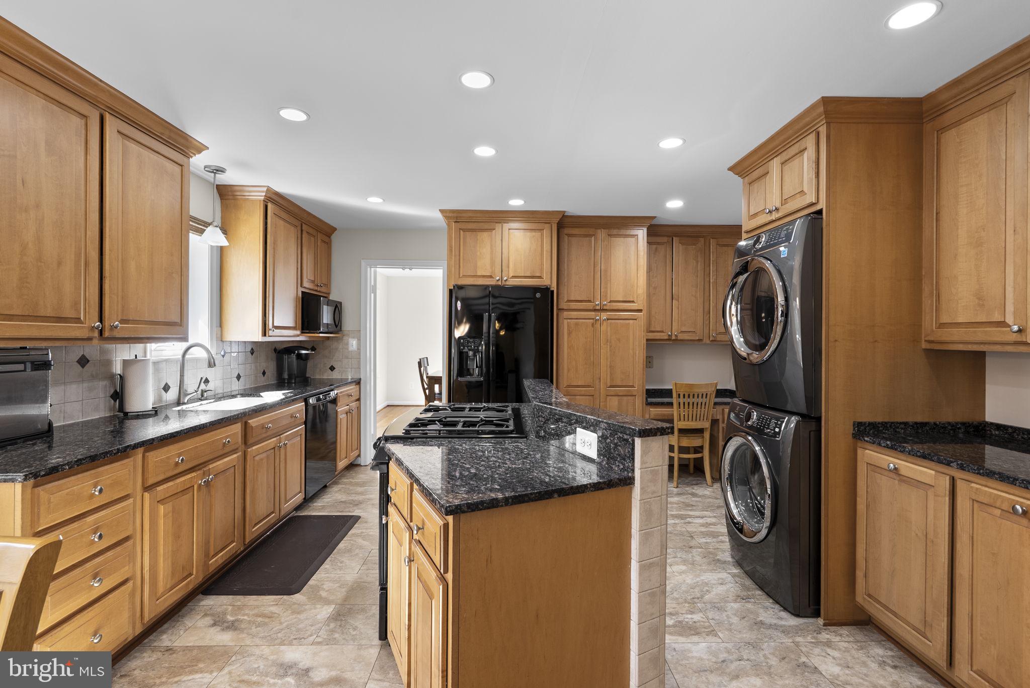 FLINTS GROVE - Residential