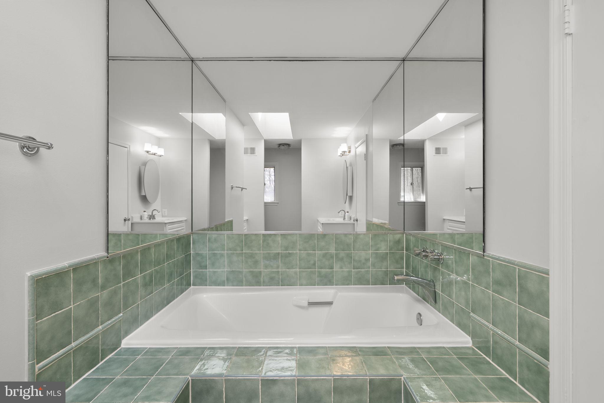 FLINTS GROVE - Residential