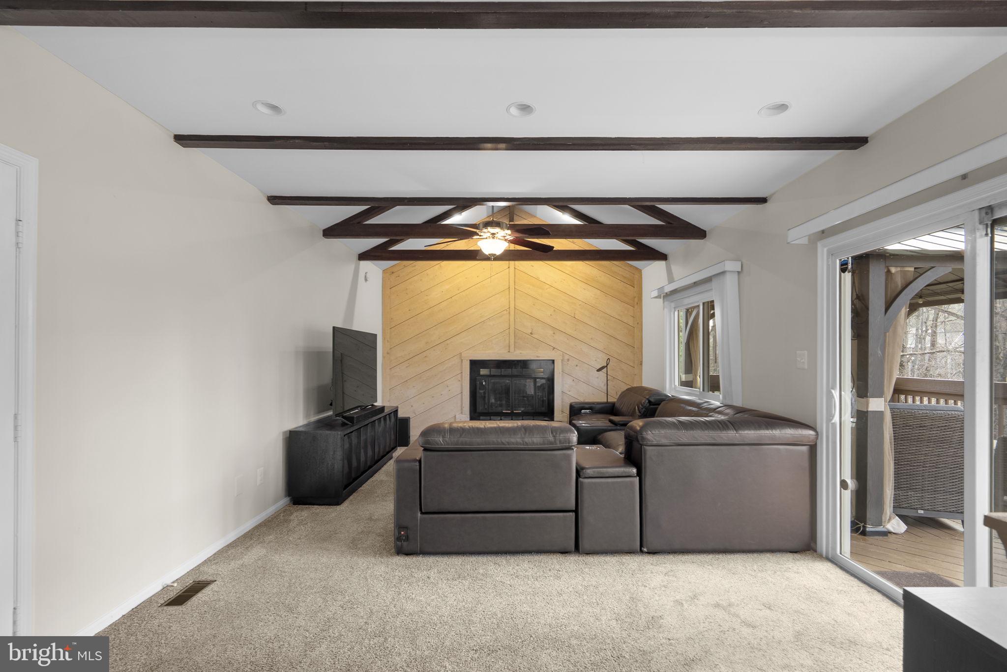 FLINTS GROVE - Residential