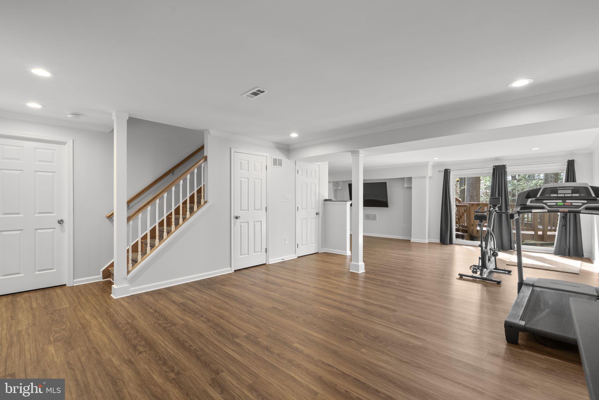 FLINTS GROVE - Residential