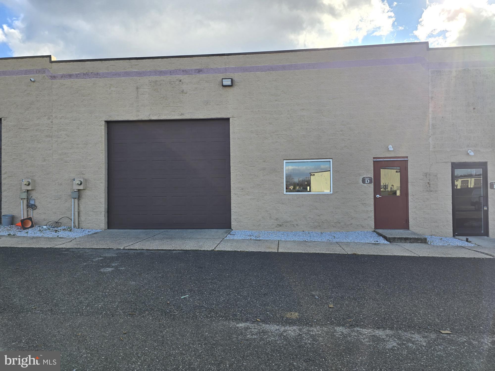 NONE AVAILABLE - Commercial Lease