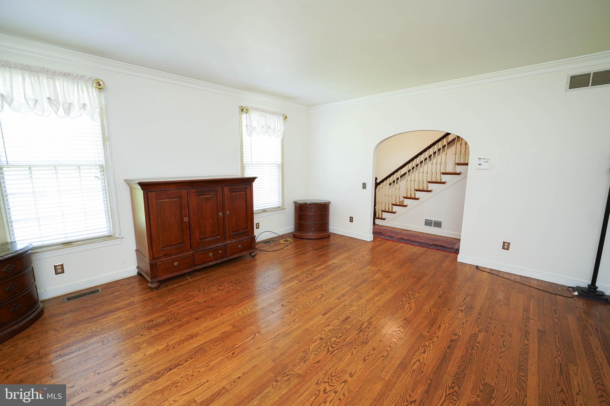401 COBBLERS GREEN