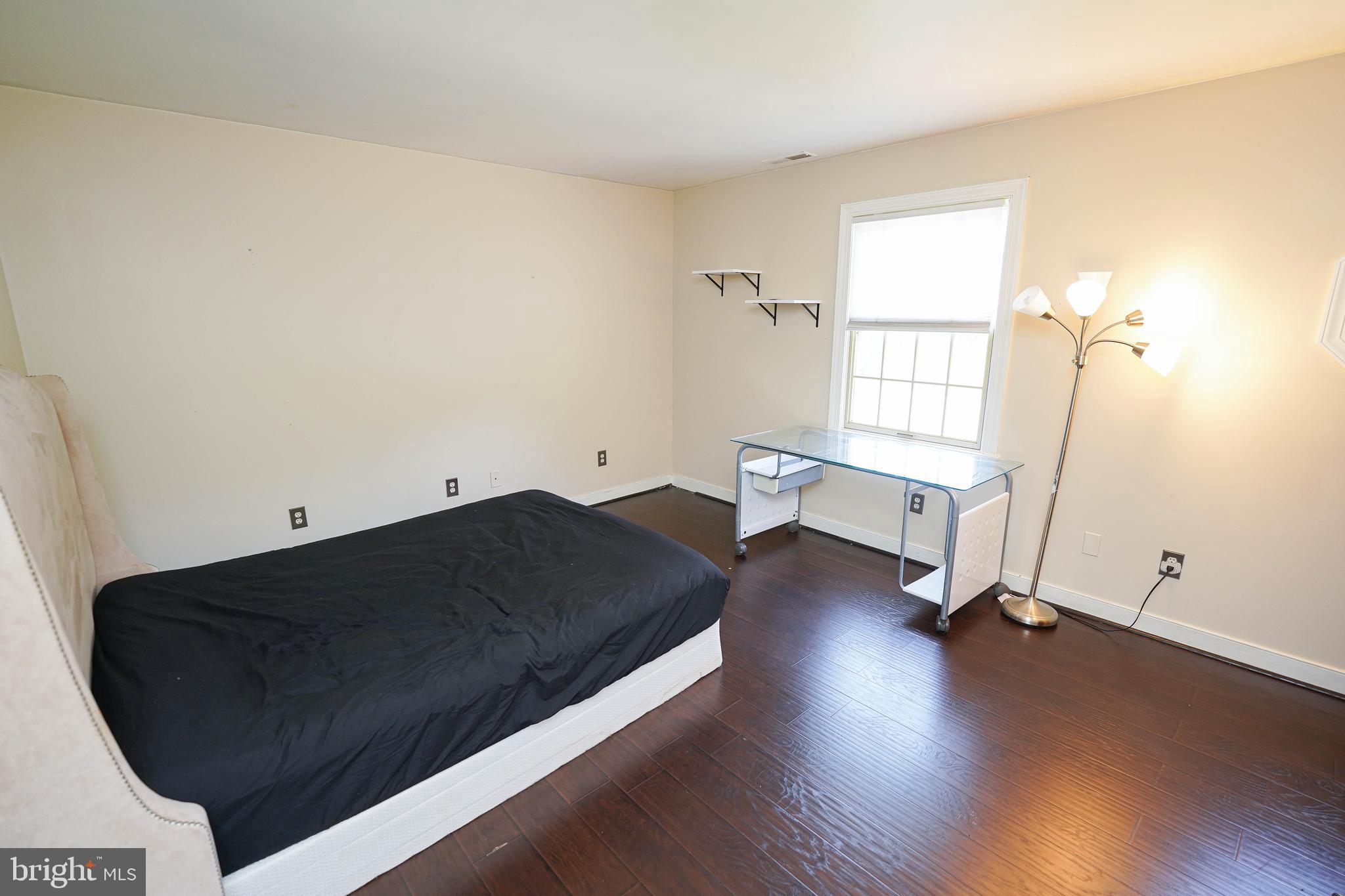 BRAFFERTON - Residential